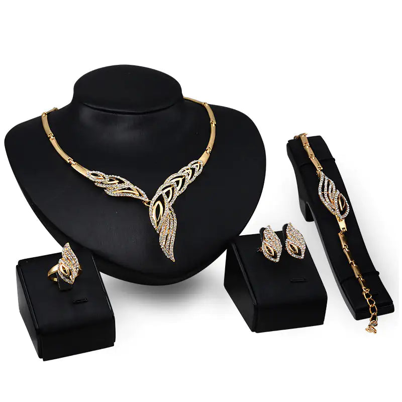 Gold Bridal Jewelry Set